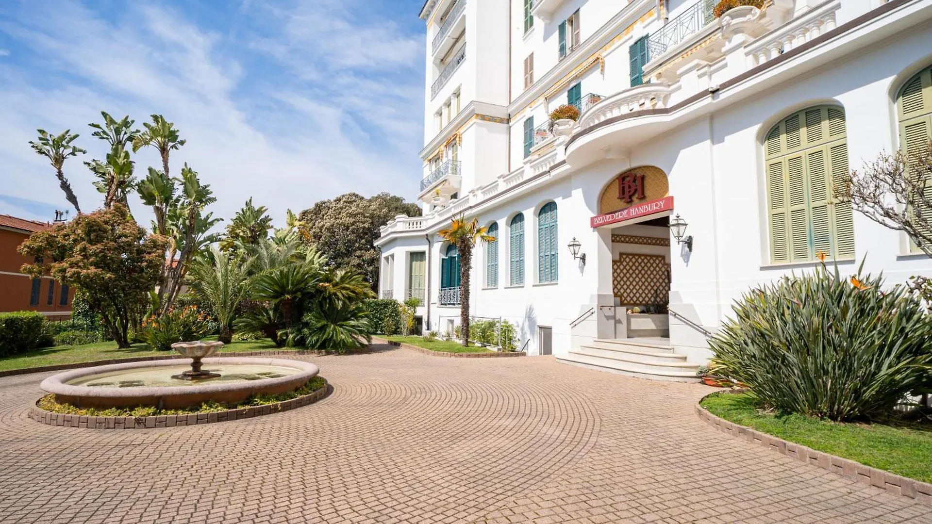 Pool And Relax At Casa Ilenia Apartment Bordighera