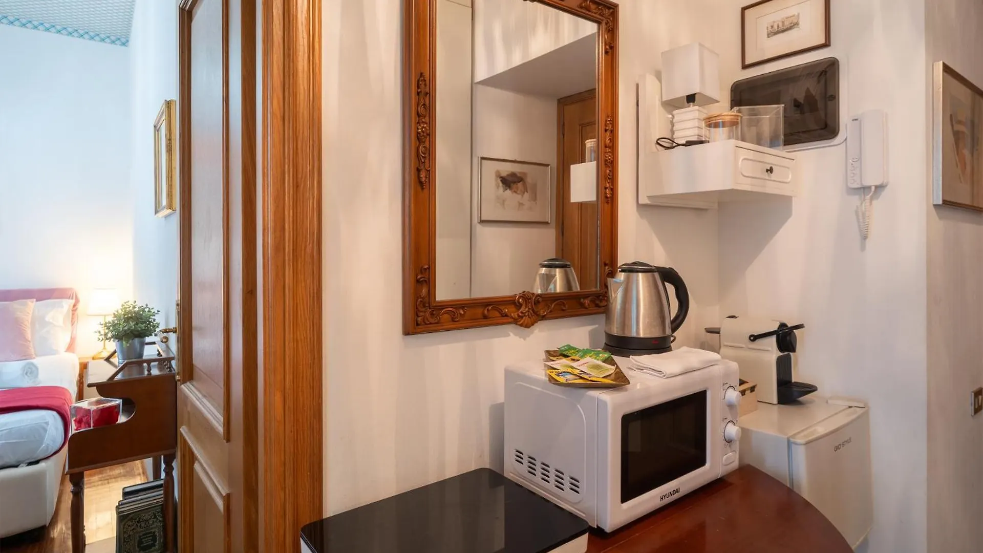 Pool And Relax At Casa Ilenia Apartment Bordighera